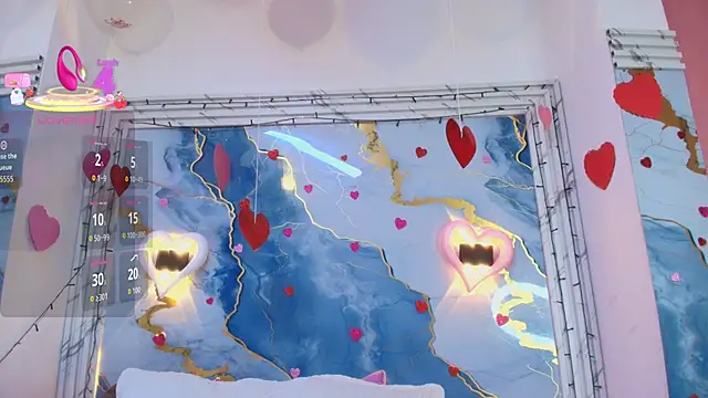 lorrayne  online show from February 17, 12:12 pm