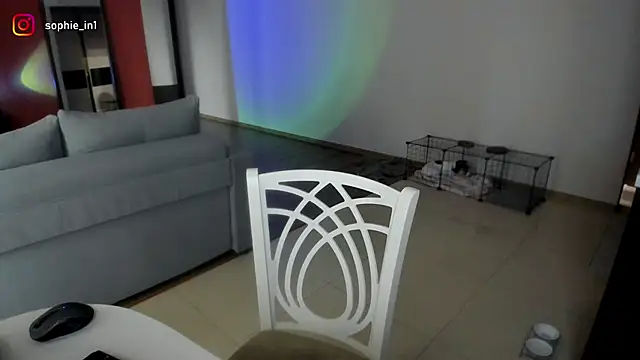 Snapshot of _in_yan chatting on April 10, 6:40 am in yan online show from April 10, 6:40 am