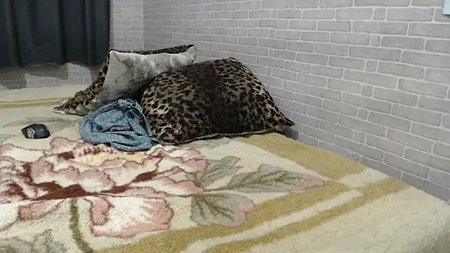 Snapshot of sweet_luana chatting on March 16, 7:59 am sweet luana online show from March 16, 7:59 am