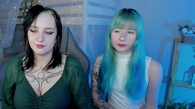 Snapshot of AsheLucker chatting on October 23, 11:57 pm AsheLucker online show from October 23, 11:57 pm