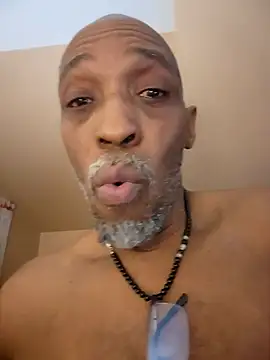 Lonelynudist59 online show from February 18, 5:47 am