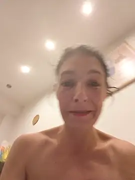 Sposini69 online show from June 17, 11:05 pm