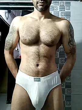 Snapshot of nihalxxx3 chatting on January 2, 9:11 am nihalxxx3 online show from January 2, 9:11 am