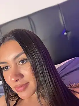 Ambar pe  online show from January 19, 7:58 pm