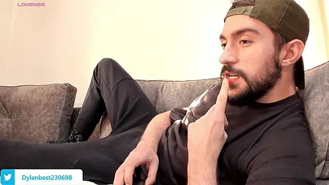 Dylan Best online show from October 1, 5:13 am