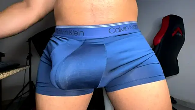 jordylatin20 online show from November 20, 11:15 pm