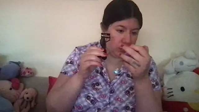 HYPHYtype online show from June 8, 8:42 pm