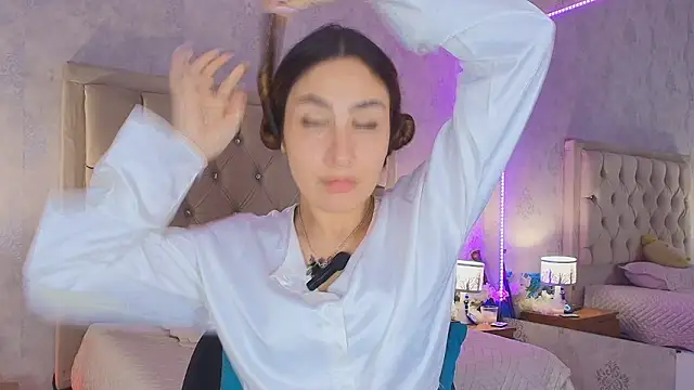 nini love01 online show from February 2, 3:49 am