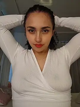 Snapshot of Lucy_Marin chatting on March 24, 2:22 pm Lucy Marin online show from March 24, 2:22 pm