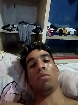 riggijaviersalas online show from October 29, 11:39 pm