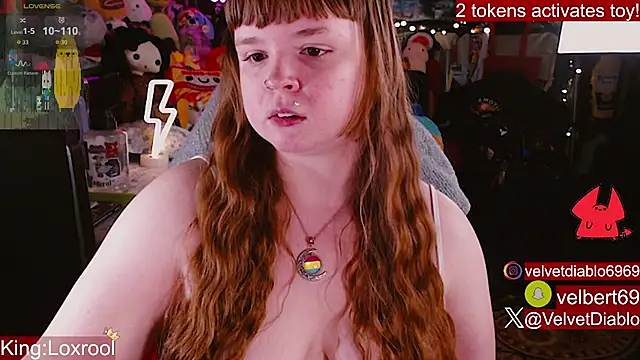 VelvetDiablo online show from April 28, 2:27 am