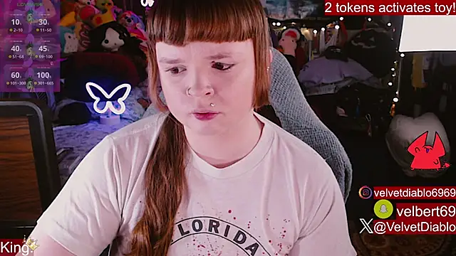VelvetDiablo online show from May 21, 12:28 am