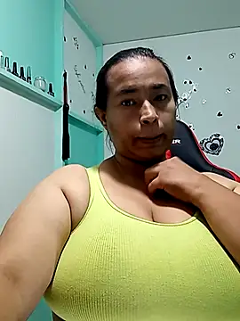 NatalySexxxMilk online show from November 14, 6:56 am