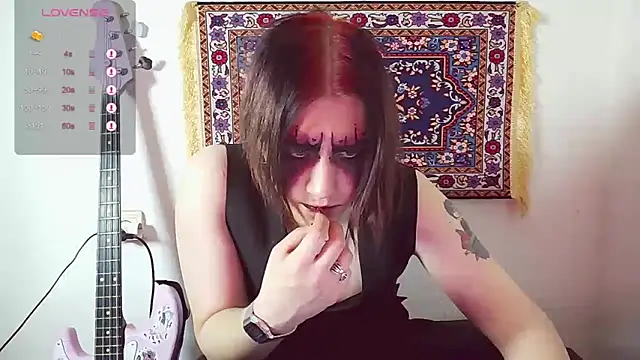 Snapshot of sademobeer chatting on February 27, 4:31 am sademobeer online show from February 27, 4:31 am