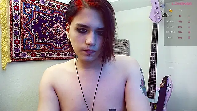 Snapshot of sademobeer chatting on March 7, 8:33 pm sademobeer online show from March 7, 8:33 pm