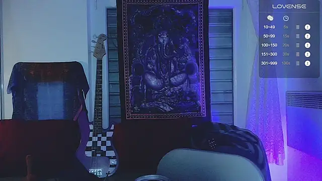 Snapshot of sademobeer chatting on November 24, 9:36 pm sademobeer online show from November 24, 9:36 pm