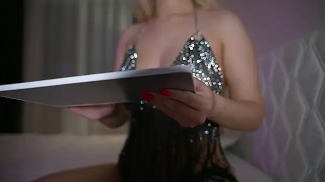 CatchMe1 online show from February 25, 2:48 pm