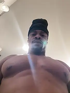 Snapshot of TyAthletic chatting on March 24, 3:44 am TyAthletic online show from March 24, 3:44 am