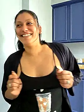 Nikkierosee online show from October 12, 6:40 pm