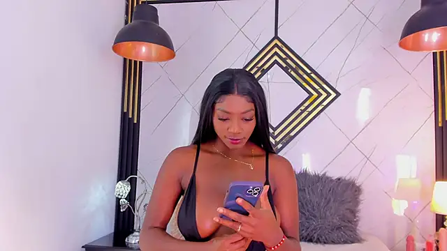 AdharaHills online show from October 18, 7:36 pm