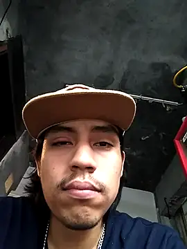 AlexAlejandro13 online show from September 8, 11:26 pm