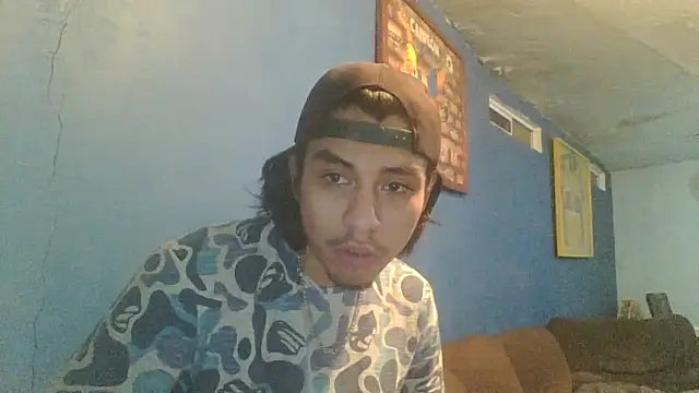 AlexAlejandro13 online show from September 28, 1:33 am