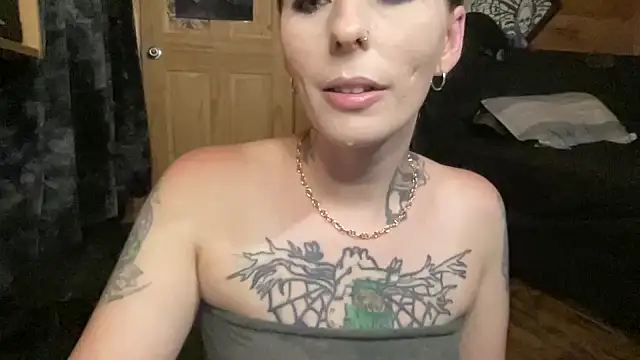 TeenyDoll online show from June 11, 2:44 am