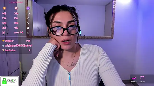 EricaVanderhill online show from May 16, 12:29 am