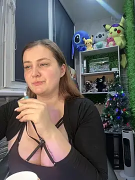 CandyShoopp online show from December 25, 5:47 pm