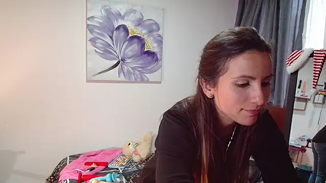 vanessabrown  online show from December 23, 9:29 pm