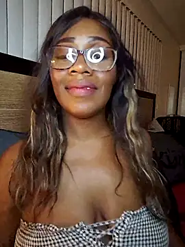 Snapshot of lollycoco chatting on November 28, 2:03 am lollycoco online show from November 28, 2:03 am