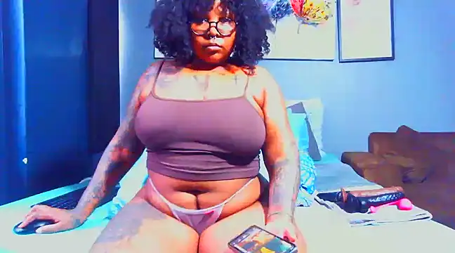 PearlSexxy69 online show from February 8, 3:21 pm