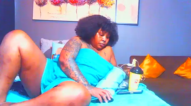 PearlSexxy69 online show from February 26, 4:24 pm
