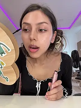 Sensualtease online show from November 21, 8:51 pm