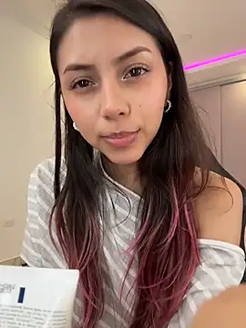 Sensualtease online show from March 3, 11:32 pm