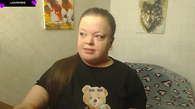 Janiffer MiMi online show from September 22, 4:20 pm