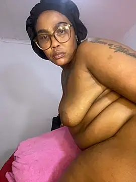 BADFATASS85 online show from March 11, 6:00 am