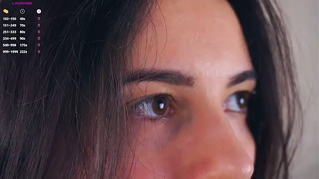 Holla Molly online show from March 16, 11:49 am