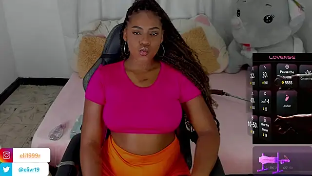 Snapshot of HollyJorda chatting on March 11, 7:25 pm HollyJorda online show from March 11, 7:25 pm