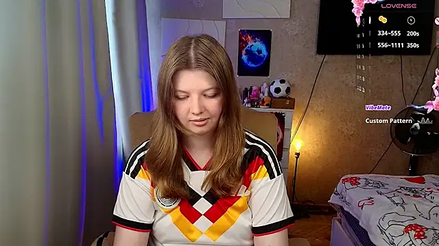 Vivian cutie online show from July 6, 3:36 pm
