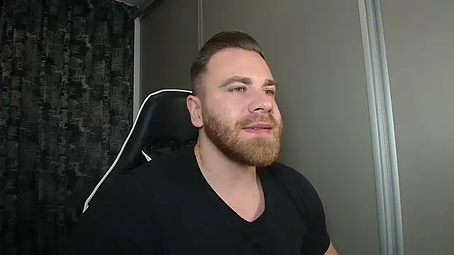 Thori92 online show from November 24, 7:02 pm