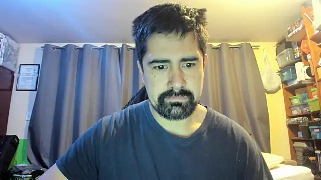 Snapshot of VonDoomdelToro chatting on October 7, 9:28 am VonDoomdelToro online show from October 7, 9:28 am