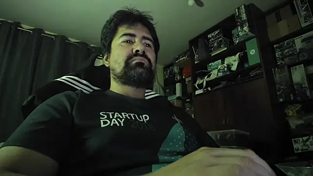 VonDoomdelToro online show from June 13, 6:55 am