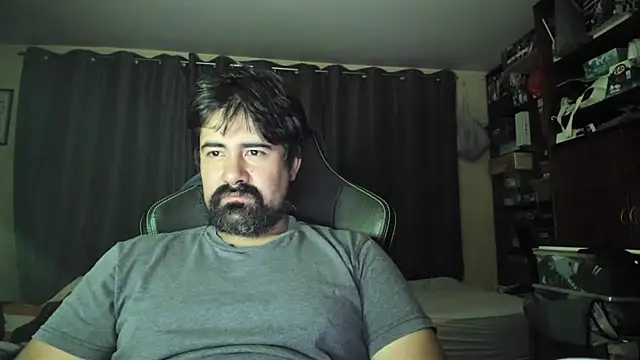 VonDoomdelToro online show from July 2, 6:19 am