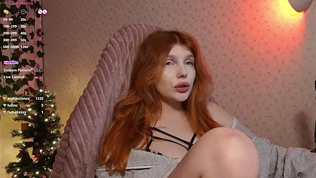 Snapshot of _aleksa_ chatting on December 15, 1:32 pm aleksa online show from December 15, 1:32 pm