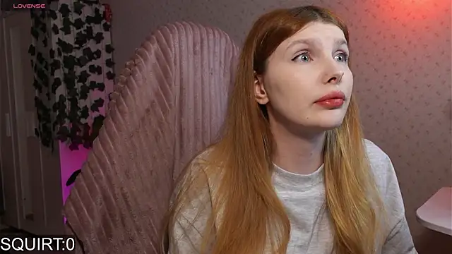 Snapshot of _aleksa_ chatting on February 17, 4:53 am aleksa online show from February 17, 4:53 am