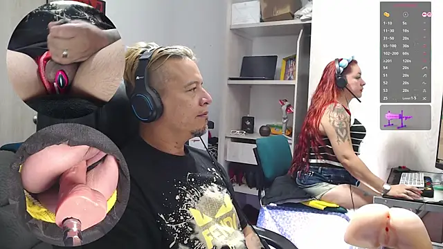 Snapshot of kyobiker chatting on November 8, 11:03 pm kyobiker online show from November 8, 11:03 pm