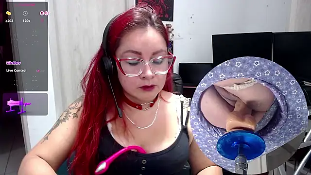 Snapshot of kyobiker chatting on January 18, 2:15 am kyobiker online show from January 18, 2:15 am