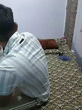 Snapshot of Lovingsol chatting on November 25, 9:31 am Lovingsol online show from November 25, 9:31 am