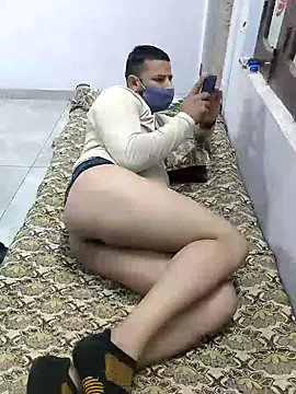 Snapshot of Lovingsol chatting on February 3, 9:03 am Lovingsol online show from February 3, 9:03 am